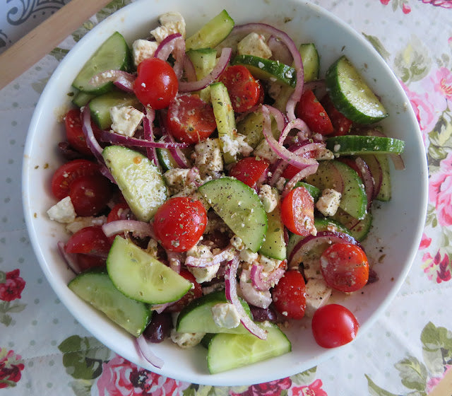 Greek Salad (Small Batch) – Act One Art