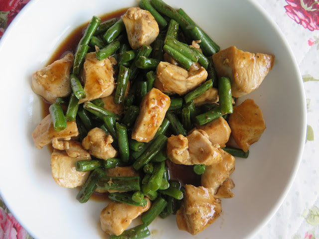 Chicken and Green Beans – Act One Art