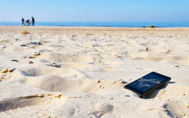 18 Ways to Break Your Cellphone Habit
