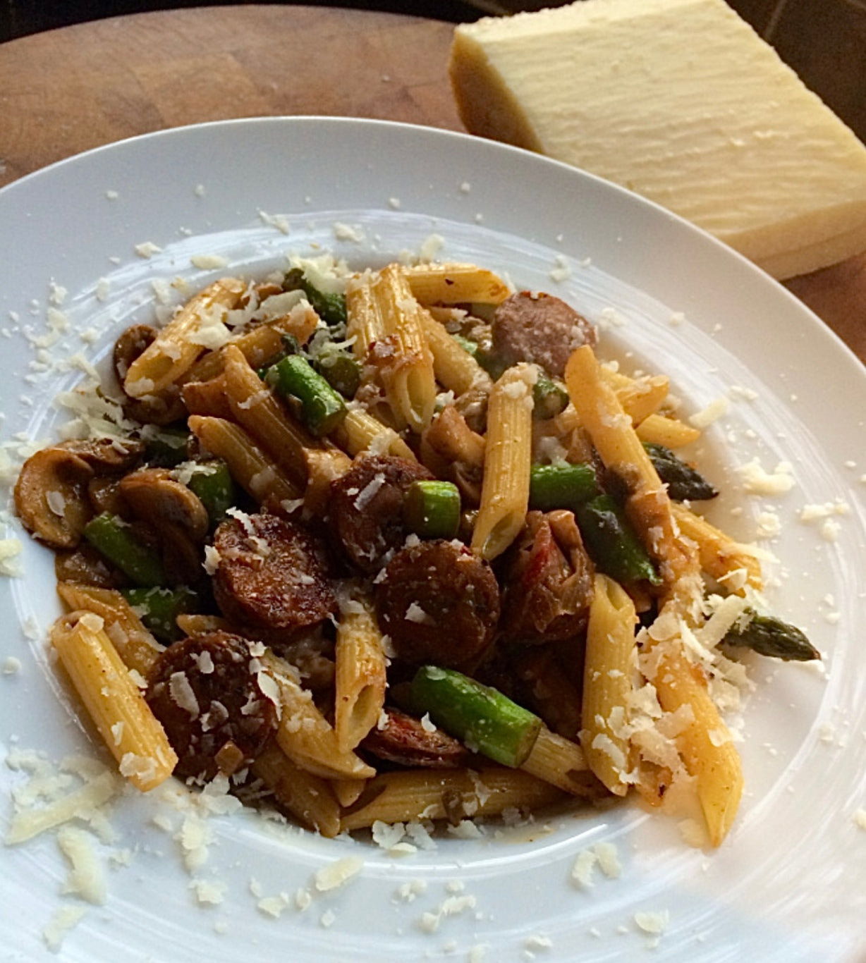 PASTA WITH ASPARAGUS AND SAUSAGE