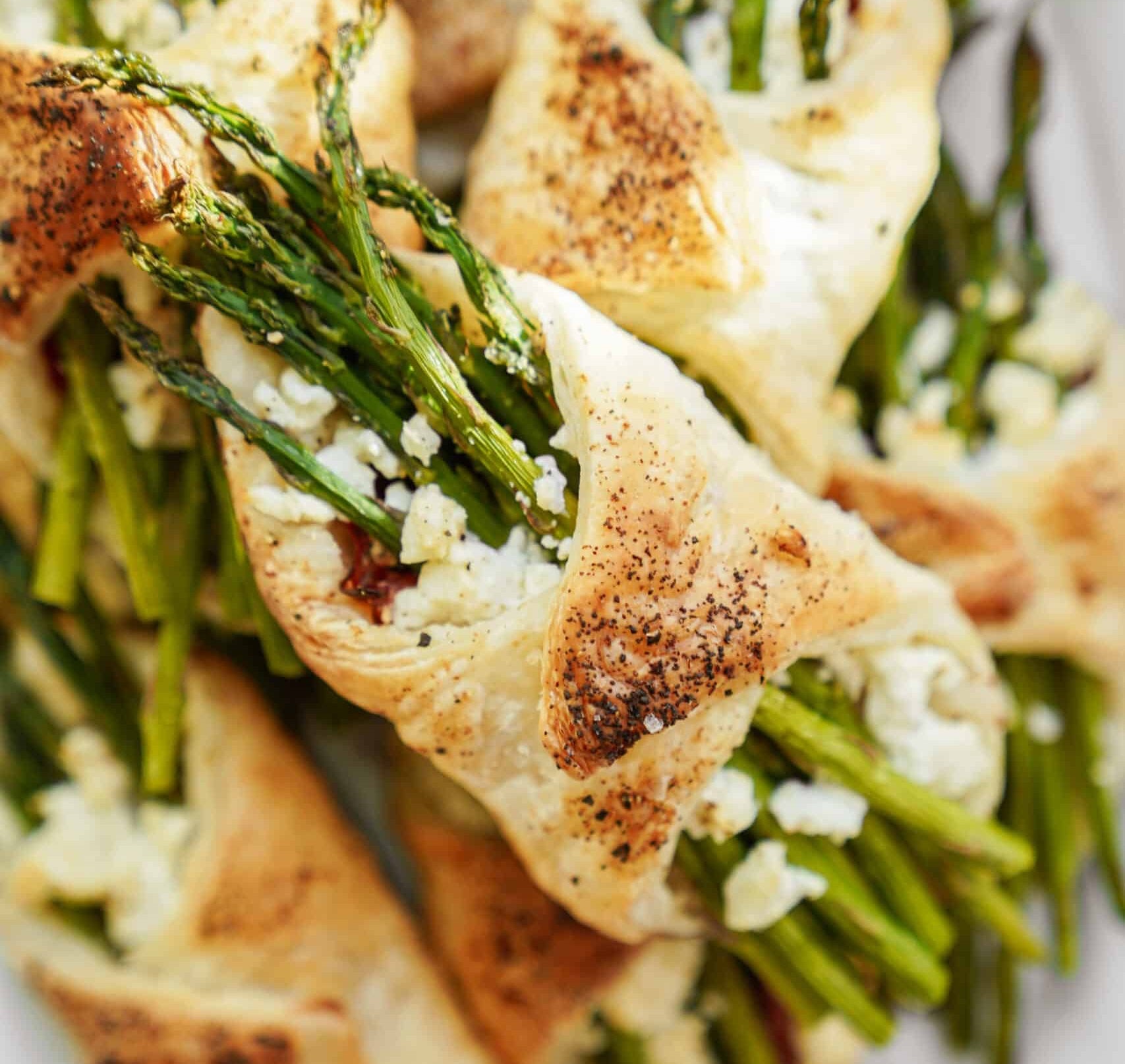 Asparagus Puff Pastry Bundles [Vegan]