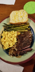 Rib eye, mac, asparagus, and garlic bread for Veterans day dinner