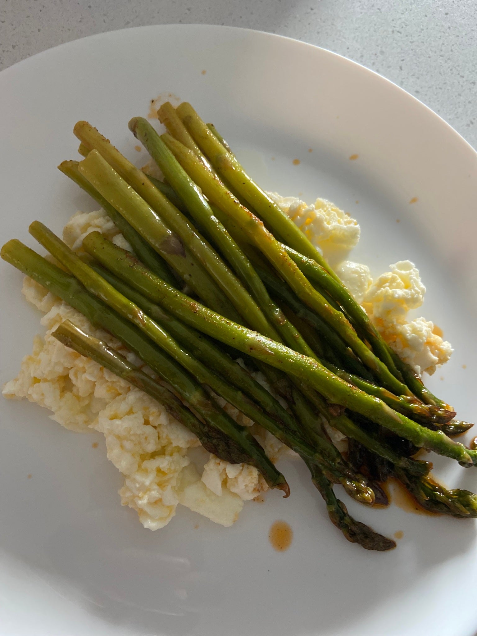 Baked Asparagus and Egg Whites