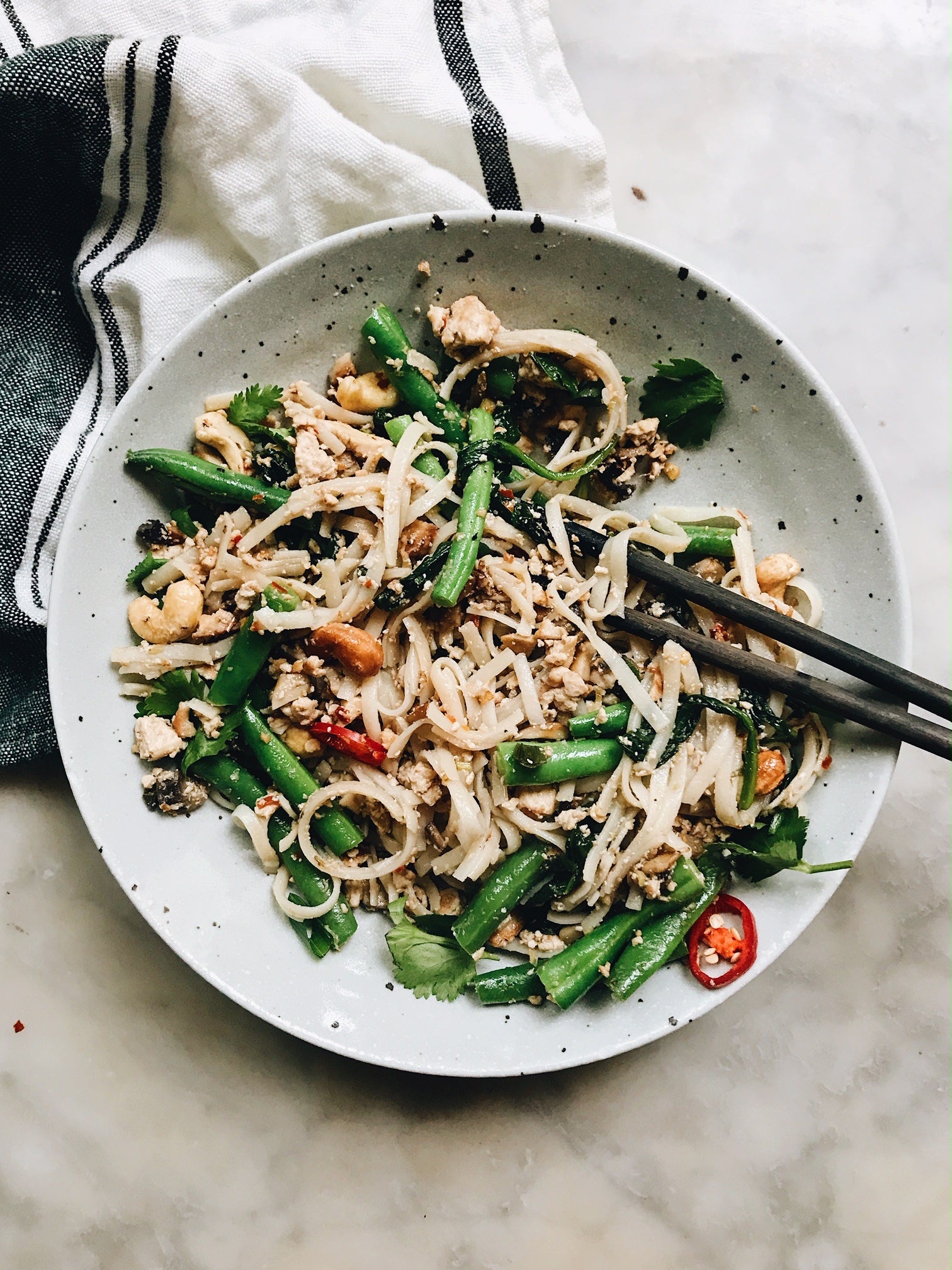 Tofu and Cashew Noodle Stir Fry