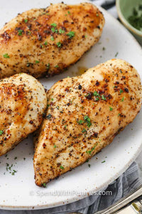 Air Fryer Chicken Breasts - Ready in 20 Minutes!