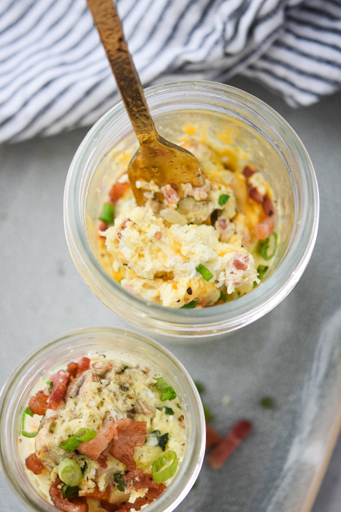 Prep Ahead Mason Jar Omelettes  4 Ideas!