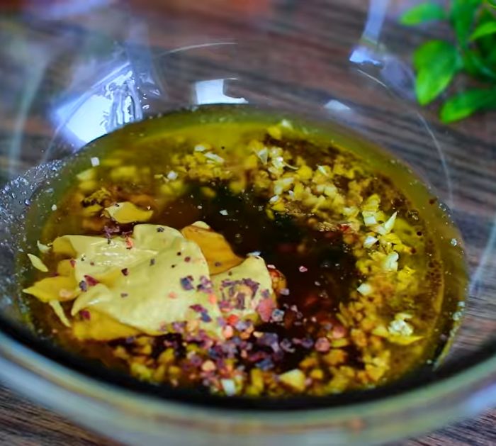 Easy Honey Garlic Glazed Salmon Recipe